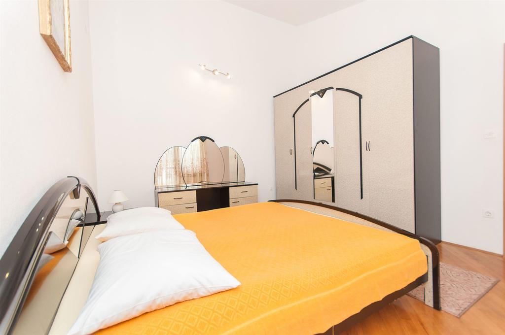 Apartments Natasa Trogir Exterior foto